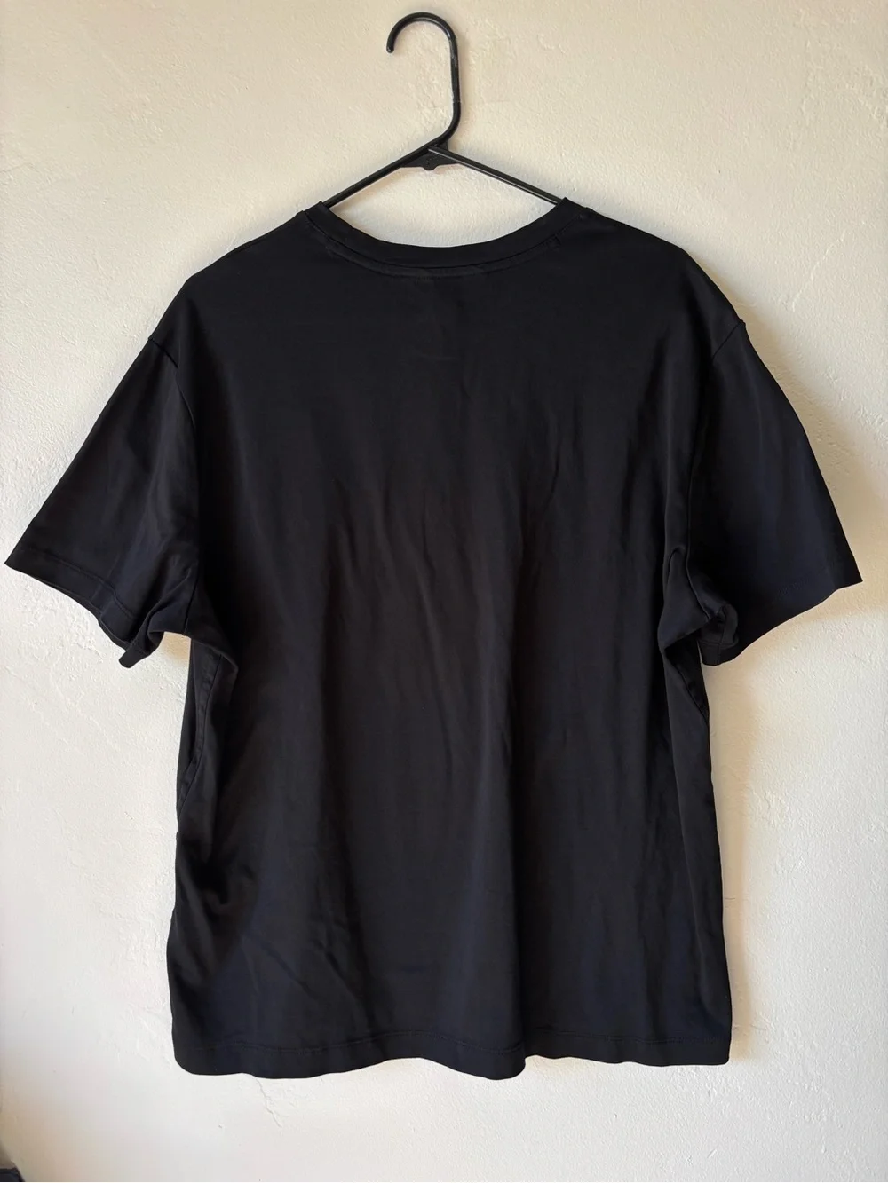 Banana Republic Men's Black Luxe Touch T-Shirt